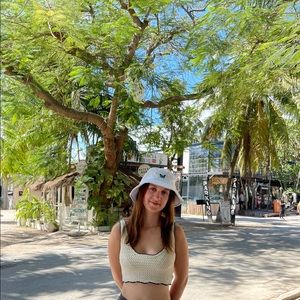 Meet your Posher, Shannon